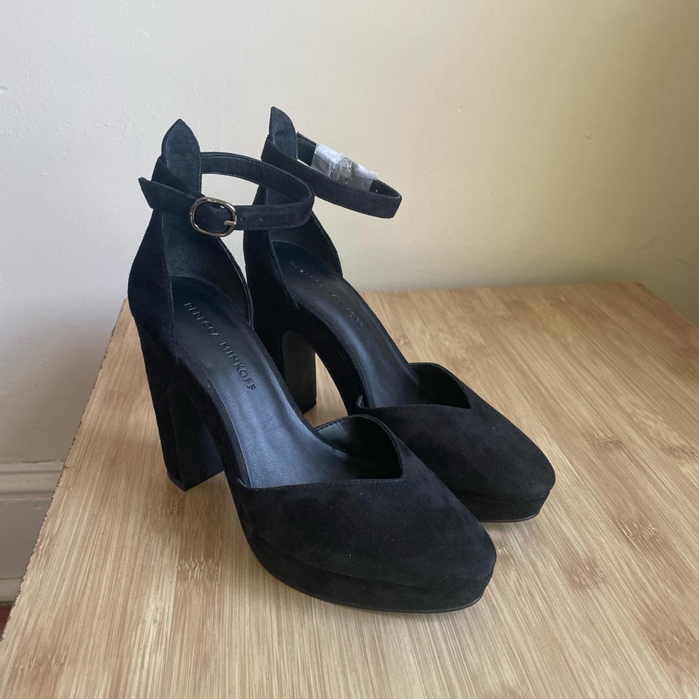 Deetra Sandals